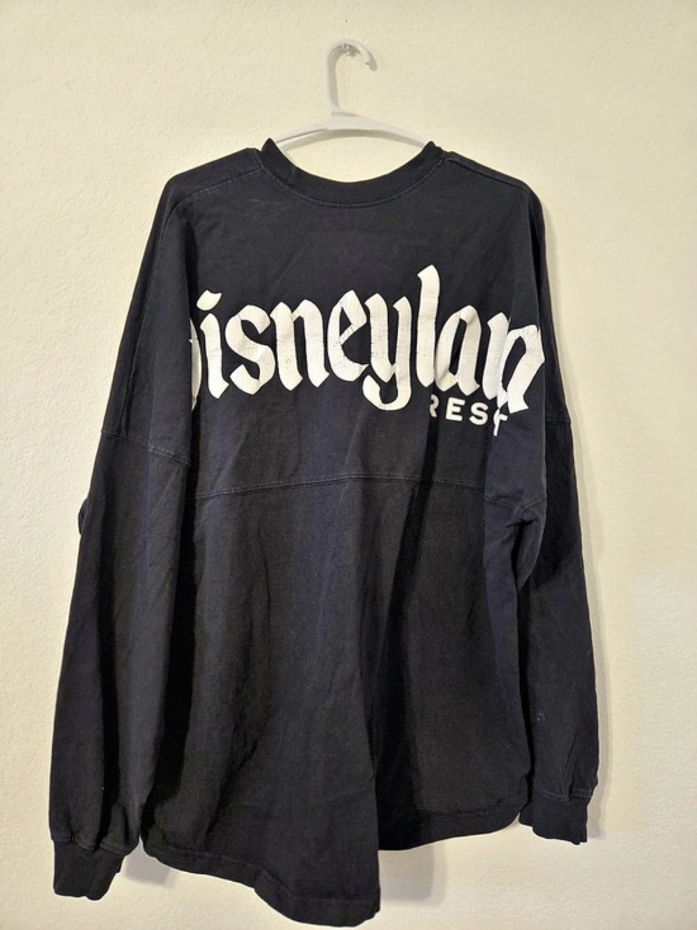 Disney Disneyland Resort Long Sleeve Black White XL